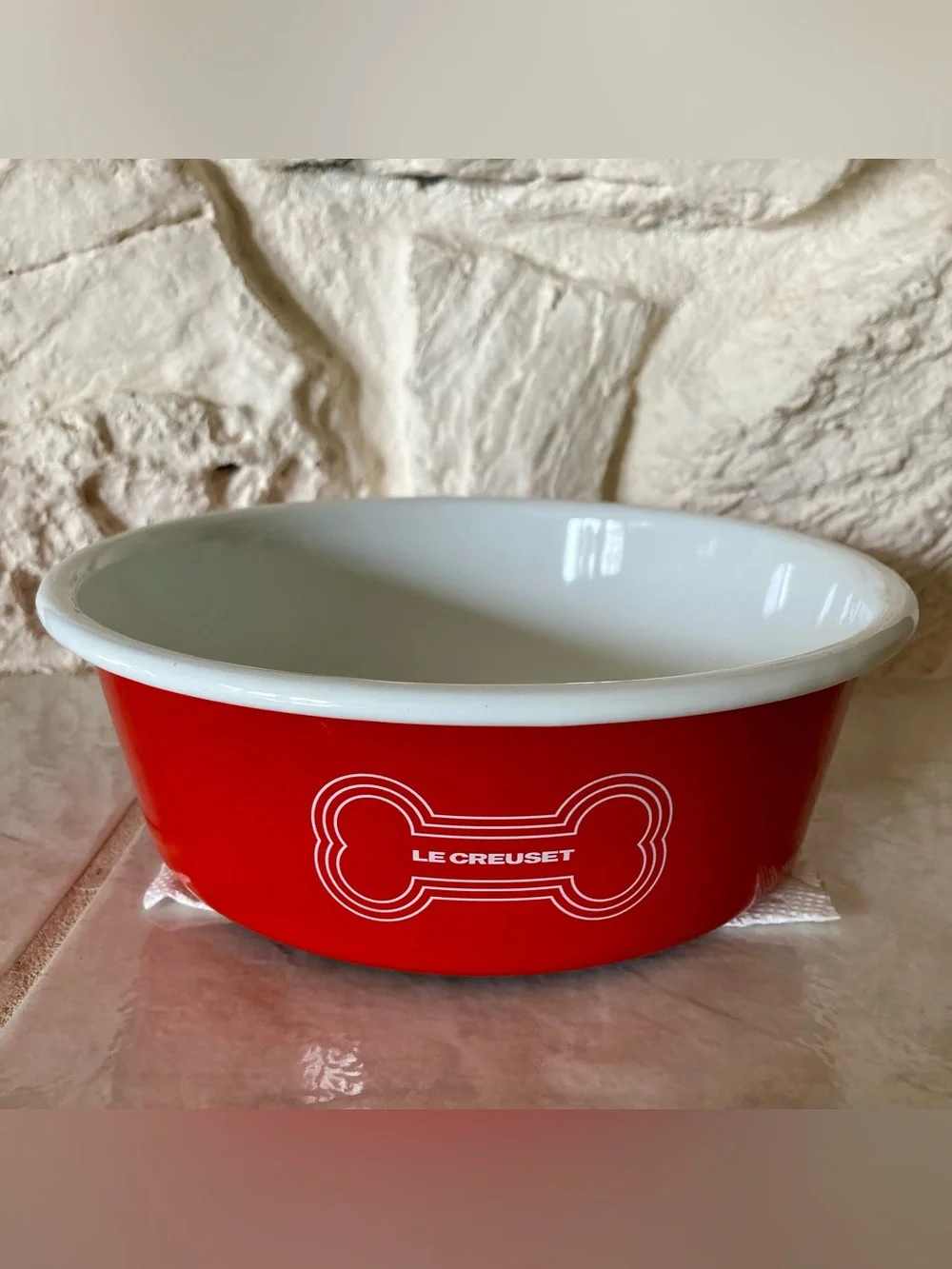 Le Creuset two le